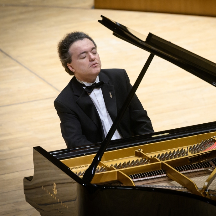 Evgeny Kissin vuelve a Ibermúsica agotando, un año más, las entradas para su recital